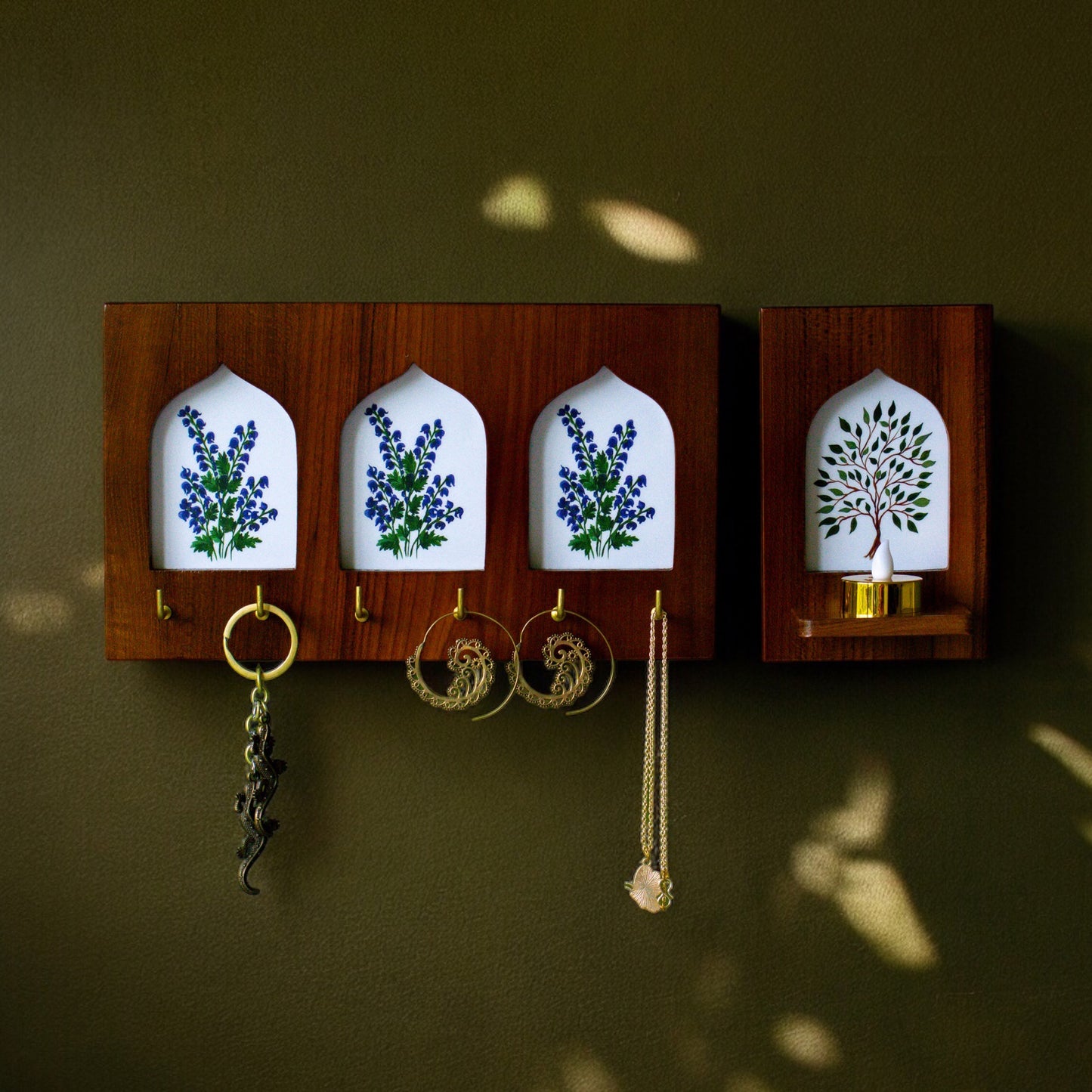 Combo | Key holder ☐☐☐ + Candle holder ☐ | Jharokha Collection