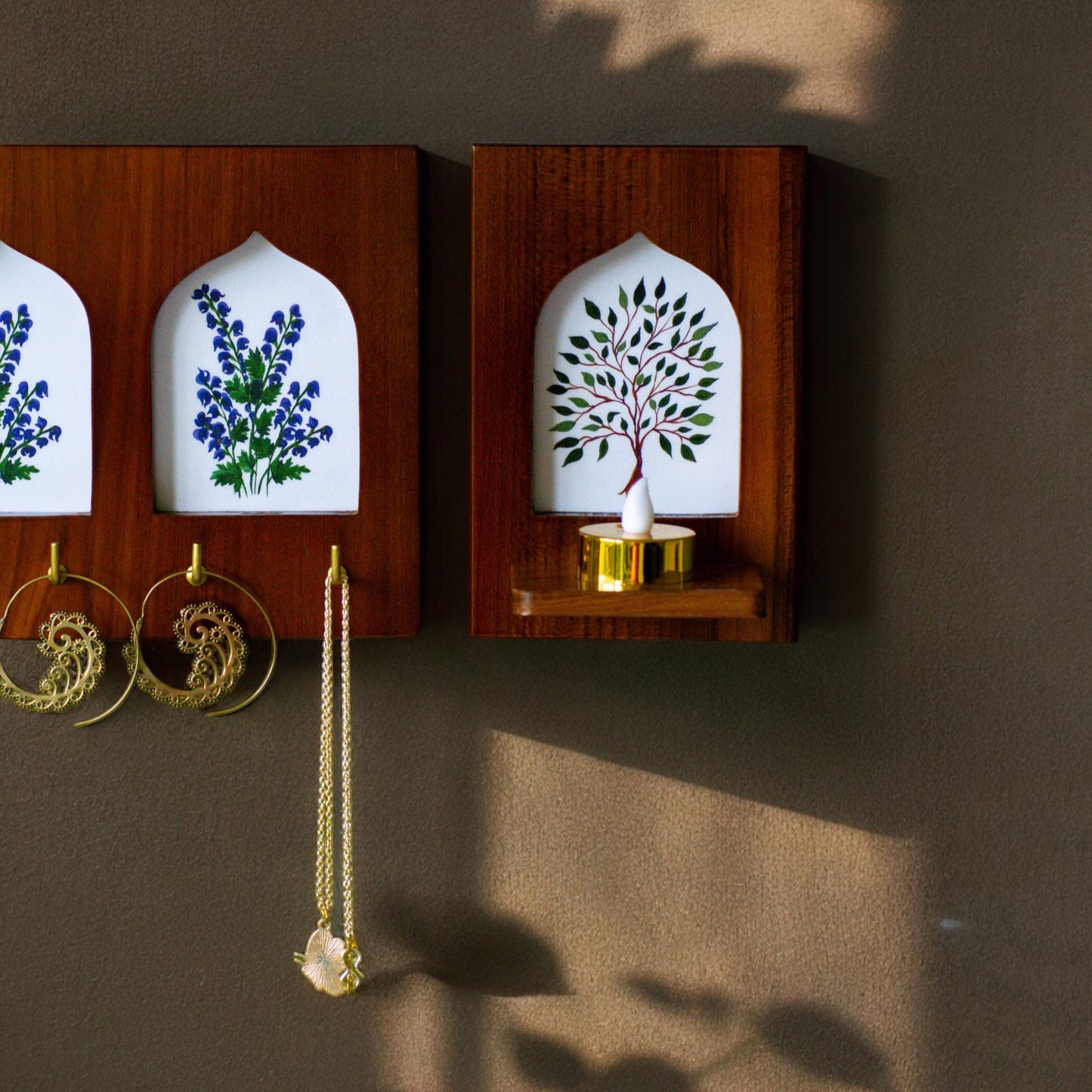 Combo | Key holder ☐☐☐ + Candle holder ☐ | Jharokha Collection