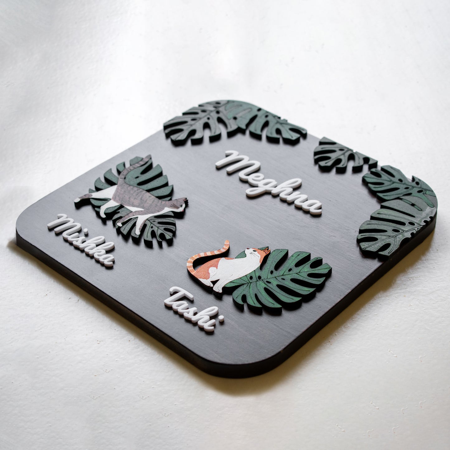 Square | 9" X 9" | Paw Plate | Personalised Pet Nameplate